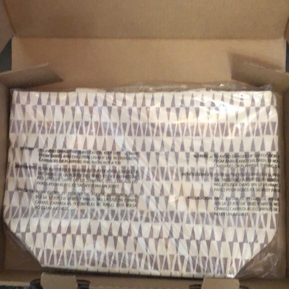 Dance Happy NWT Large Geometric Pattern Cotton Canvas Flat Base Open Tote Bag - Picture 6 of 6